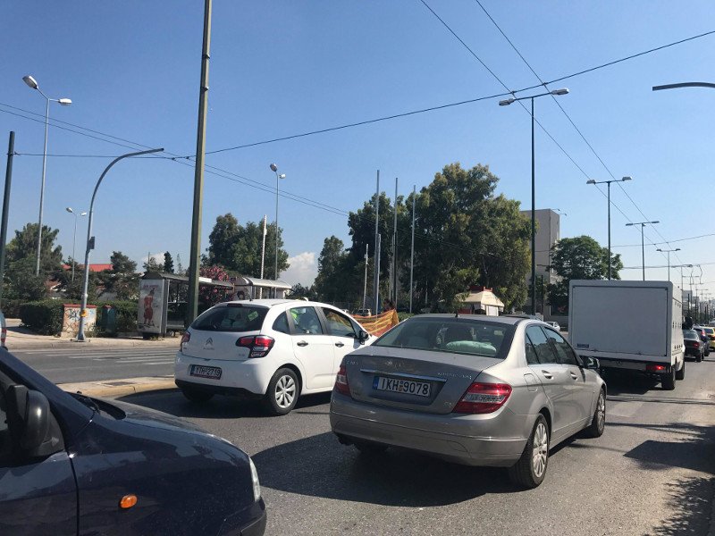 Μποτιλιάρισμα στην Πειραιώς