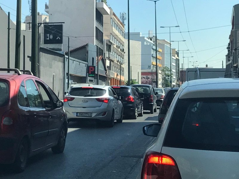 Η απεργία στο μετρό έφερε χάος στους δρόμους της Αθήνας [εικόνες & βίντεο] | iefimerida.gr 1