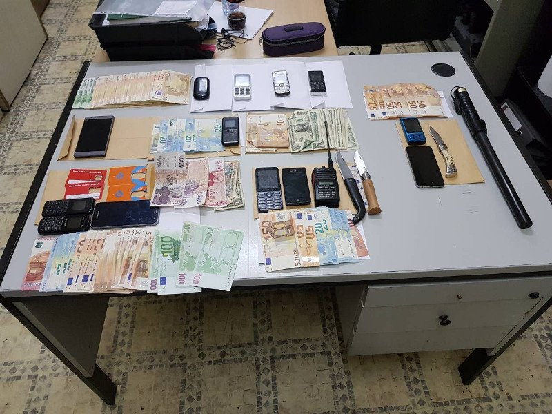 Η ΕΛ.ΑΣ. εξάρθρωσε κύκλωμα διακίνησης εκατοντάδων μεταναστών [εικόνες] | iefimerida.gr 1