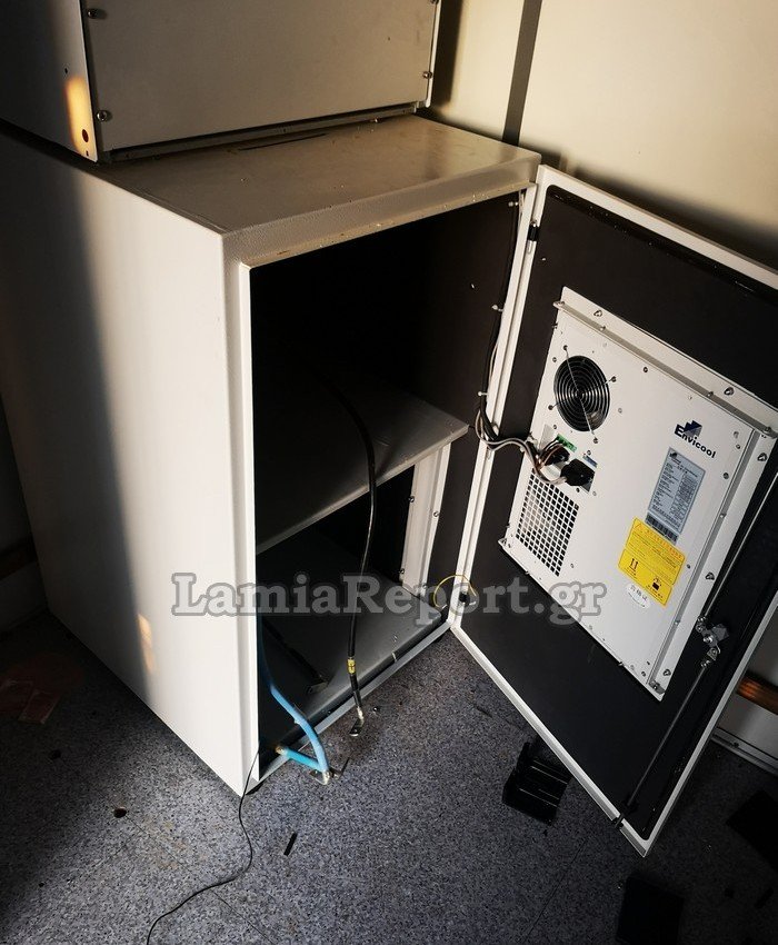 Σε Λιβαδειά και Θήβα ρήμαξαν τους σταθμούς κινητής τηλεφωνίας [εικόνες] | iefimerida.gr 2