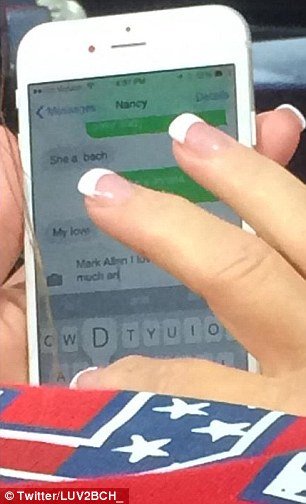 Το πιο ευφάνταστο κάρφωμα -Νεαρές καταλαβαίνουν ότι γυναίκα μπροστά τους στο γήπεδο κερατώνει τον άνδρα της και... του το λένε! [εικόνες] | iefimerida.gr 3