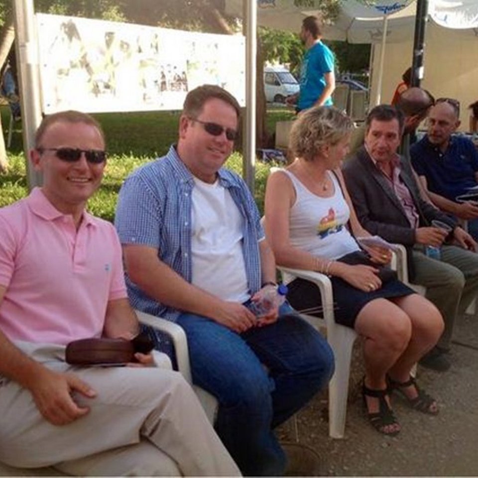 Και ο Βρετανός πρέσβης έδωσε το παρόν στο Αthens Pride [εικόνες] | iefimerida.gr 0