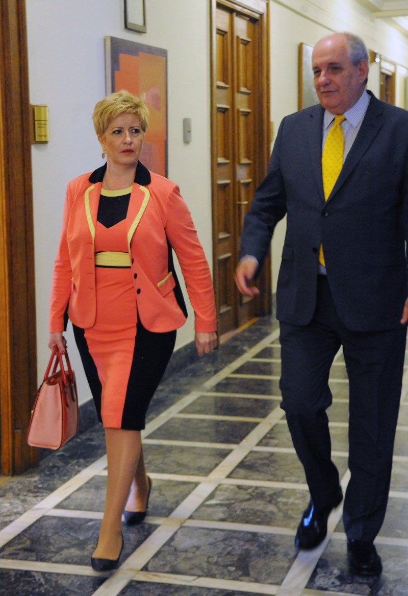 Η μοδάτη Τζάκρη και οι φωσφοριζέ λεπτομέρειες της Μαρίας Κόλλια [εικόνες] | iefimerida.gr 5