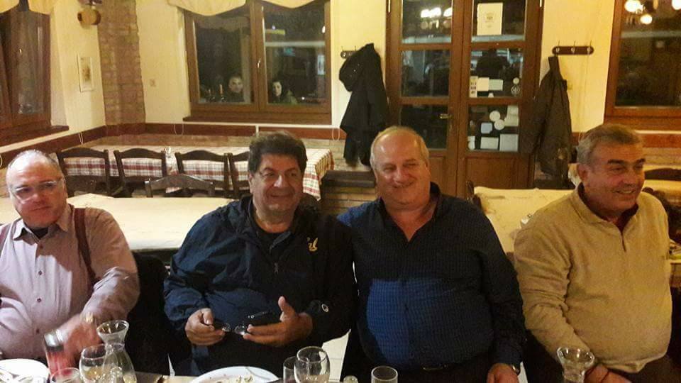 Σε ταβέρνα στις Πρέσπες ο Κώστας Καραμανλής [εικόνες] | iefimerida.gr 1