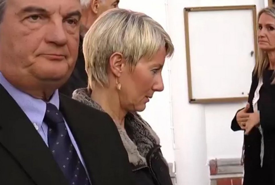 Ολη η οικογένεια Καραμανλή αποχαιρέτησε την Αθηνά [εικόνες] | iefimerida.gr 4