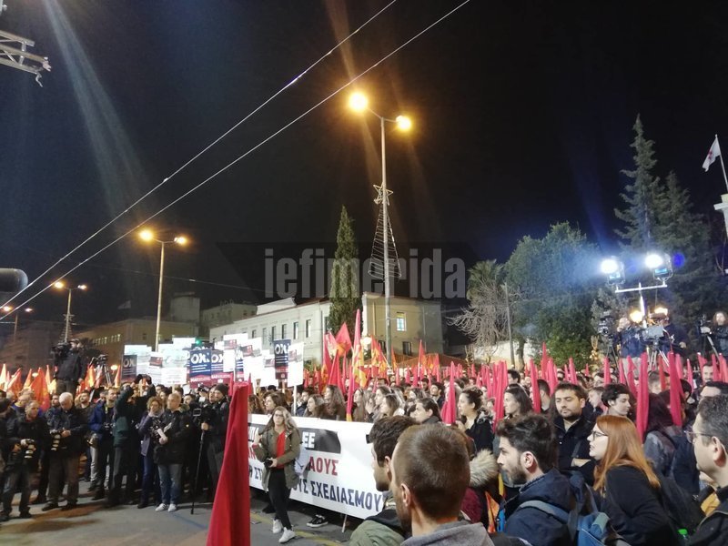 Τρία συλλαλητήρια κατά της Συμφωνίας των Πρεσπών σε εξέλιξη [εικόνες & βίντεο] | iefimerida.gr 14