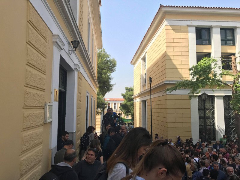 Διαμαρτυρία του ΚΚΕ για τους συλληφθέντες στα επεισόδια στο άγαλμα Τρούμαν [εικόνες] | iefimerida.gr 1