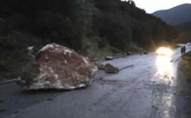 Σαρώνει η κακοκαιρία «Πηνελόπη» -Πλημμύρες, κατολισθήσεις, ζημιές, αποκομμένα χωριά [εικόνες & βίντεο] | iefimerida.gr 10