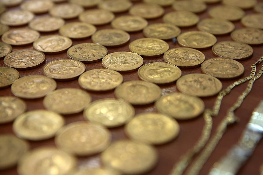 Ολόκληρος θησαυρός: Αυτά είναι τα κοσμήματα που έκλεψε η «μαφία των Ρομά» [εικόνες&βίντεο] | iefimerida.gr 3