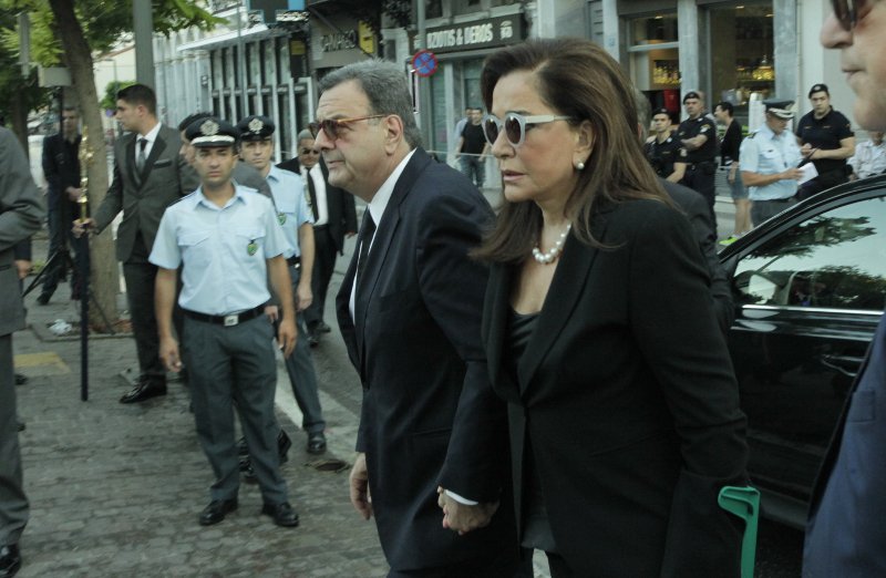 Κωνσταντίνος Μητσοτάκης: Λαϊκό προσκύνημα στη Μητρόπολη [εικόνες & βίντεο] | iefimerida.gr 3