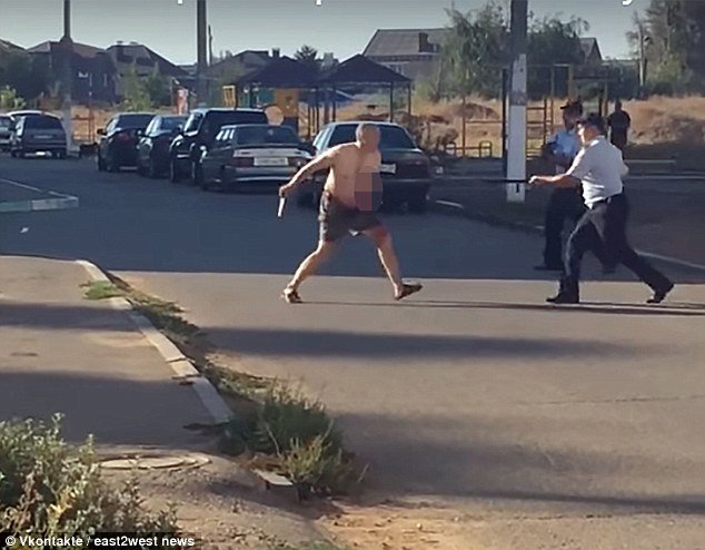 Σοκ: Βγήκε «υγιής» από ψυχιατρείο, αποκεφάλισε την 18 μηνών ανιψιά του και περιέφερε το κεφάλι της στους δρόμους [εικόνες] | iefimerida.gr 1