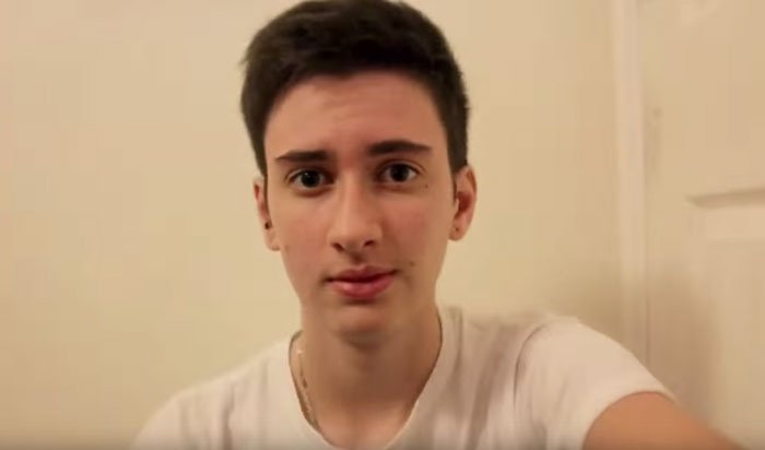 Ολική μεταμόρφωση: Πώς μια έφηβη έγινε άνδρας μέσα σε τρία χρόνια  [εικόνες&βίντεο] | iefimerida.gr 3