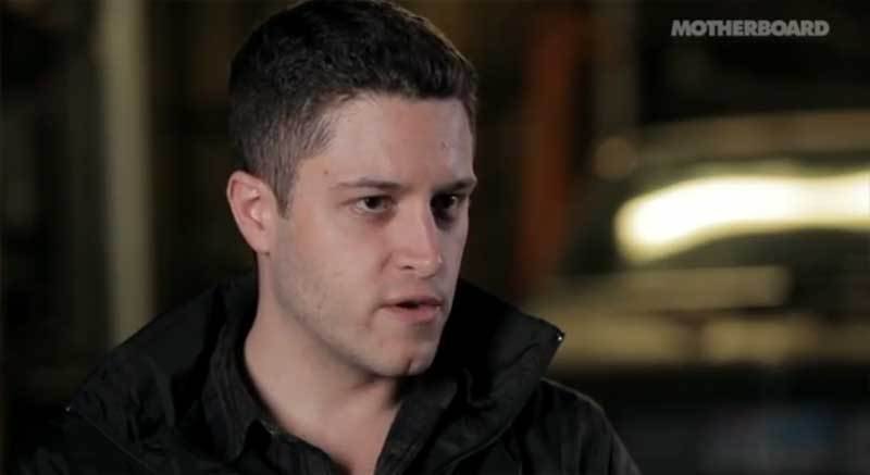 Γιατί ένας γοητευτικός 25χρονος βρίσκεται στη λίστα με τους 15 πιο επικίνδυνους ανθρώπους του κόσμου [εικόνες] | iefimerida.gr 1