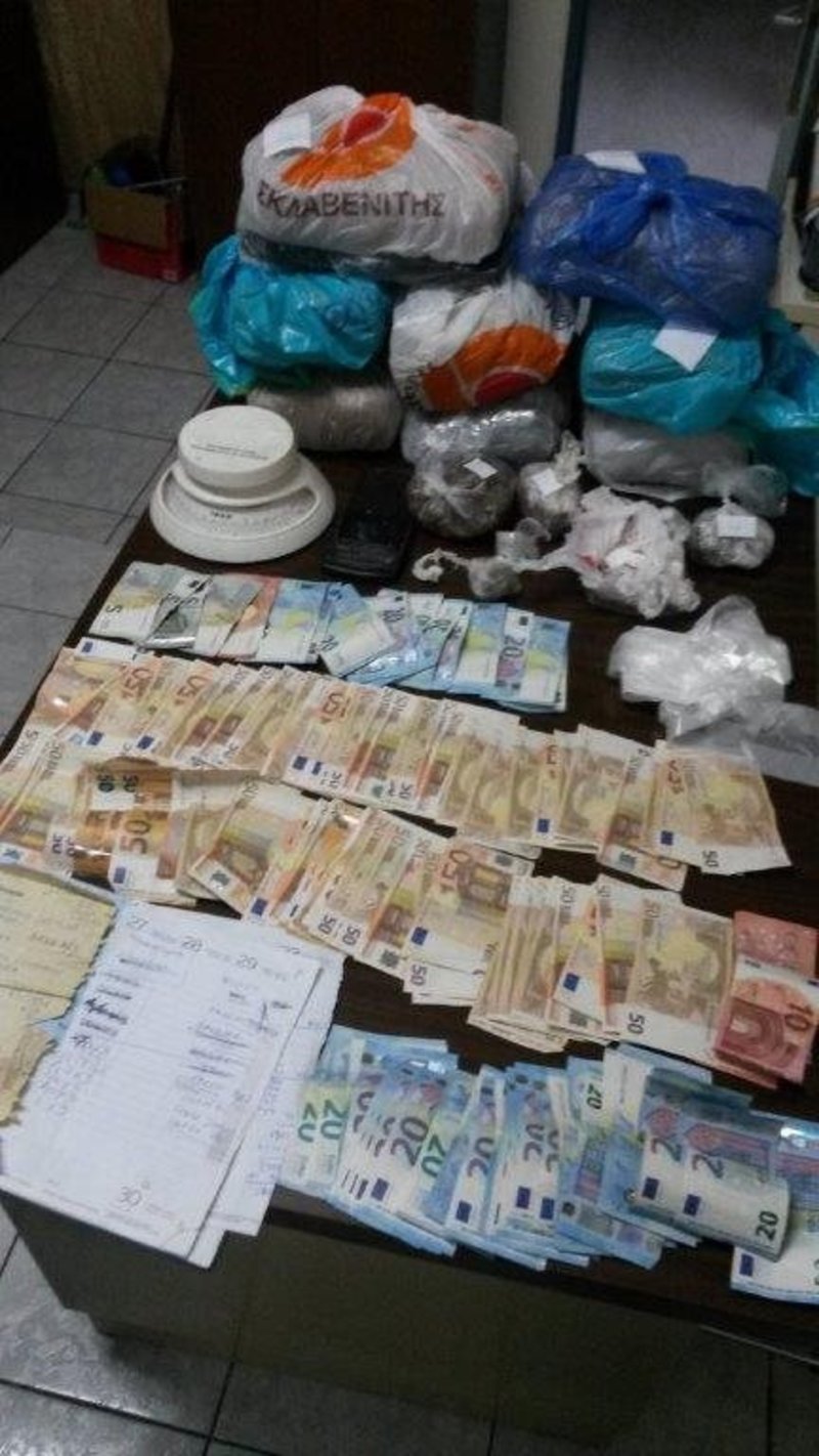 Εξαρθρώθηκε κύκλωμα διακίνησης ναρκωτικών στην Αττική -Είχαν τρεις πυρήνες [εικόνες] | iefimerida.gr 1
