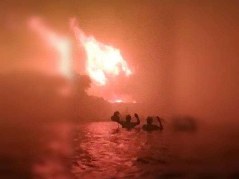 Φωτογραφία-σοκ από τη βραδιά τρόμου στο Μάτι: Σαν τοπίο της κόλασης | iefimerida.gr 0