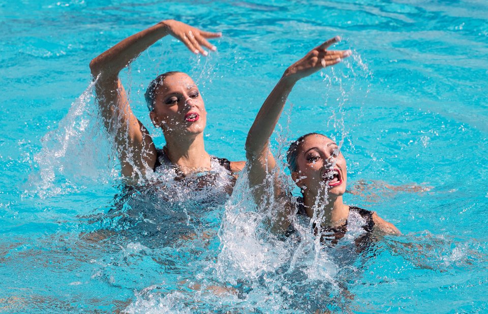 Συγχρονισμένη κολύμβηση: Ελπίδες για τελικό  [εικόνες] | iefimerida.gr 1