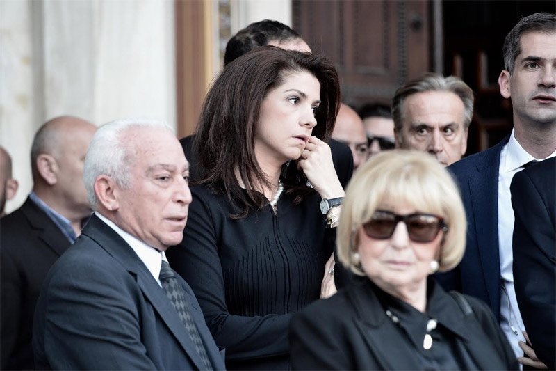 Κωνσταντίνος Μητσοτάκης: Λαϊκό προσκύνημα στη Μητρόπολη [εικόνες & βίντεο] | iefimerida.gr 12