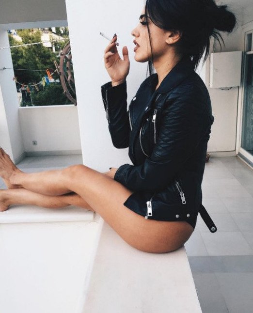 O Λε-Πα μιλά για τις σέξι φωτογραφίες της κόρης του: Πάντα εποπτεύω [εικόνες] | iefimerida.gr 0