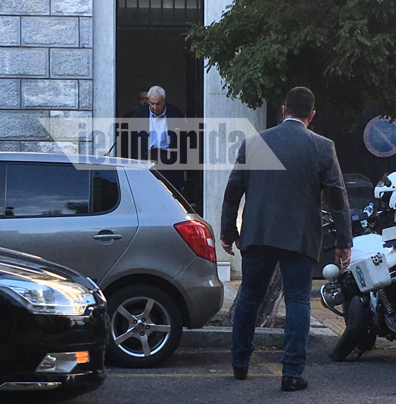 Στο Μέγαρο Μαξίμου ο Δημήτρης Κοντομηνάς [αποκλειστικές εικόνες] | iefimerida.gr 2