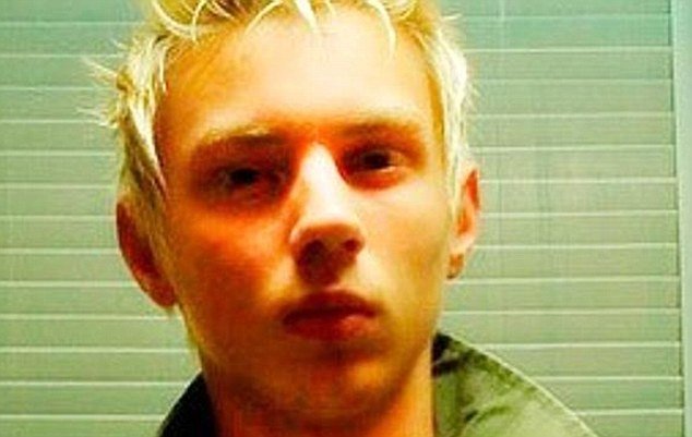 Μια αλλόκοτη εμμονή -Βραζιλιάνος υποβλήθηκε σε 10 εγχειρήσεις για να μοιάζει με Κορεάτη [εικόνες] | iefimerida.gr 2