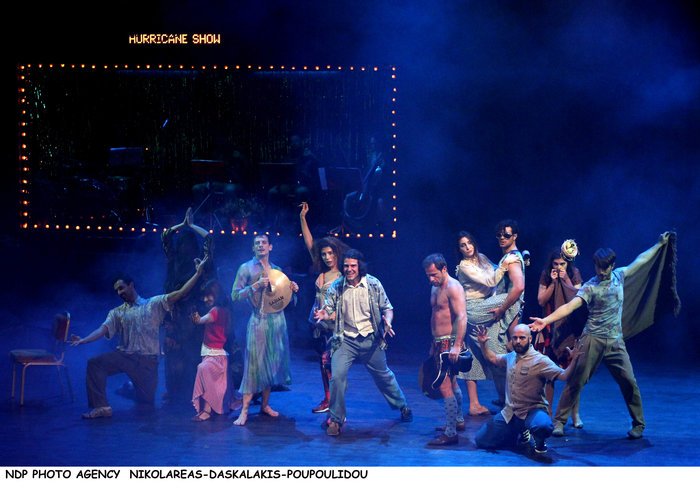 Η κόρη του Γιάννη Μπέζου έκανε πρεμιέρα στο θέατρο [εικόνες] | iefimerida.gr 1