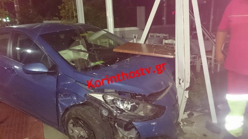 Μεθυσμένος οδηγός «μπούκαρε» με το αμάξι του σε ταβέρνα στους Αγίους Θεοδώρους [εικόνες] | iefimerida.gr 0