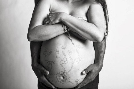 Τα κορμιά των εγκύων και των νέων μαμάδων όπως πραγματικά είναι: Ραγάδες, παραπανίσια κιλά... [εικόνες] | iefimerida.gr 2