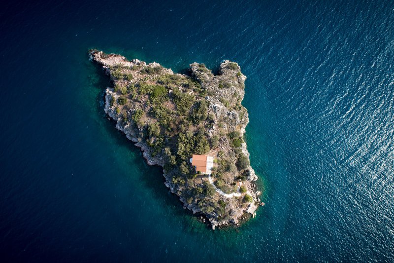 Το μαγευτικό Κορωνήσι στο Τολό μαγνητίζει τους τουρίστες [εικόνες] | iefimerida.gr 5