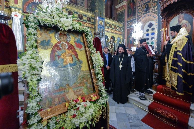 Στην Καλαμάτα η εικόνα της  Παναγίας Πεταλιδιώτισσας [εικόνες] | iefimerida.gr 4