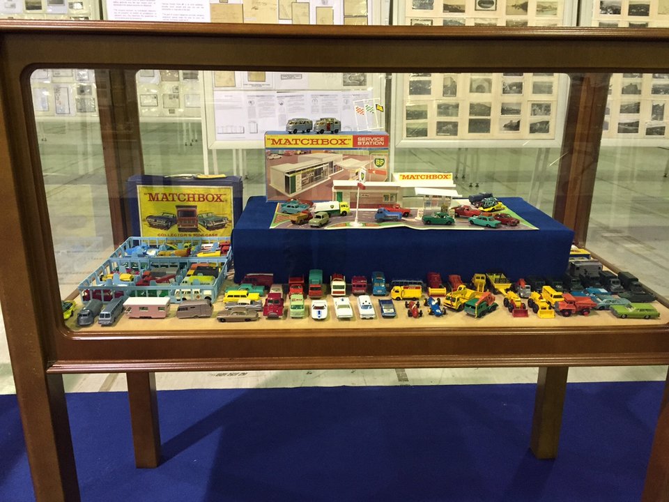 «Toy Stories» στον Ελληνικό Κόσμο - Εκατοντάδες matchbox! [εικόνες] | iefimerida.gr 1