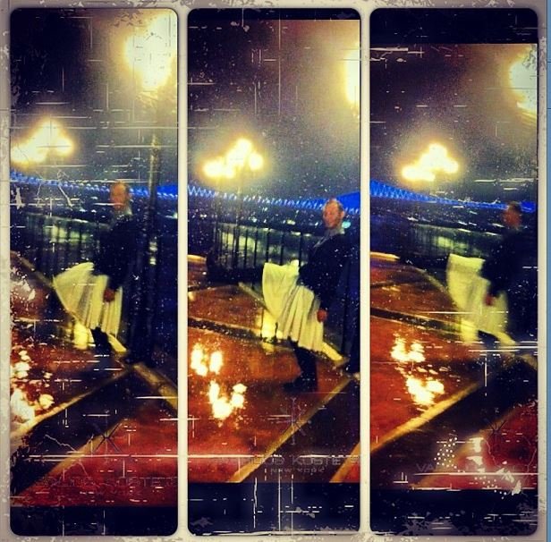 Ο σχεδιαστής Βασίλειος Κωστέτσος έβαλε την φουστανέλα του και πήγε στην Aγιά Σοφιά [εικόνες] | iefimerida.gr 1