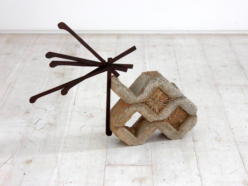 Γλυπτική του Κωστή Βελώνη, στην γκαλερί Kalfayan [εικόνες] | iefimerida.gr 3