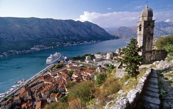 Huffington Post: Η απλή γοητεία της Φολέγανδρου -Ενας από τους 15 κορυφαίους ανεξερεύνητους προορισμούς [εικόνες] | iefimerida.gr 3