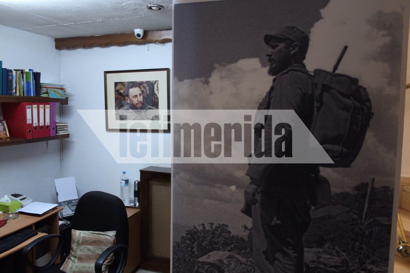 Βιβλίο συλλυπητηρίων άνοιξε η πρεσβεία της Κούβας στην Αθήνα για το θάνατο του Φιντέλ Κάστρο [εικόνες] | iefimerida.gr 1