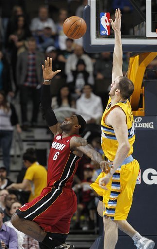 Η μεγαλοπρεπής τάπα του Κώστα Κουφού στον ΛεΜπρόν Τζέιμς [βίντεο] | iefimerida.gr 0