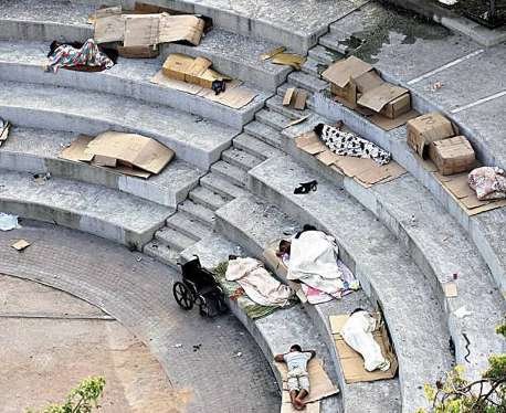 Συγκλονιστική φωτογραφία της Κουμουνδούρου [εικόνα]  | iefimerida.gr 0