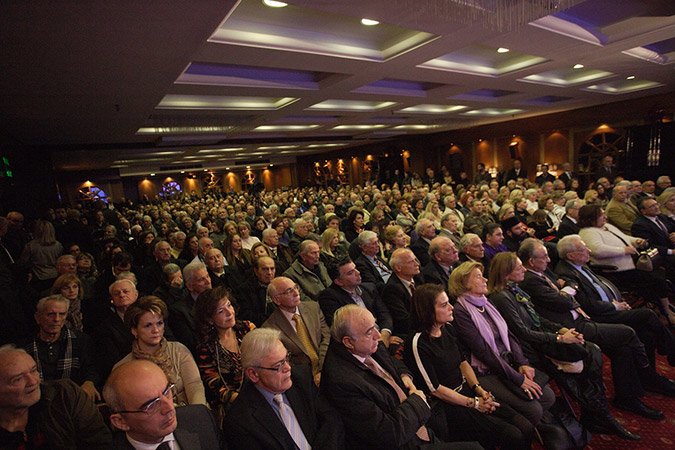 Με «άρωμα» Καραμανλή η εκστρατεία Κουμουτσάκου [εικόνες] | iefimerida.gr 2