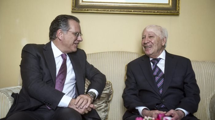 Το παράπονο του Νίμιτς: Δεν πηγαίνει διακοπές εξαιτίας του Σκοπιανού [βίντεο] | iefimerida.gr 0