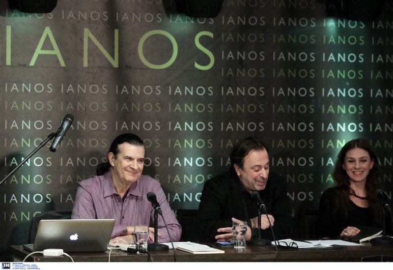 Μισή φέτα όνειρο και λίγες θρούμπες ουτοπίες – Ο Τάσος Κουράκης απαγγέλλει τα νέα του ποιήματα [εικόνες & βίντεο] | iefimerida.gr 0