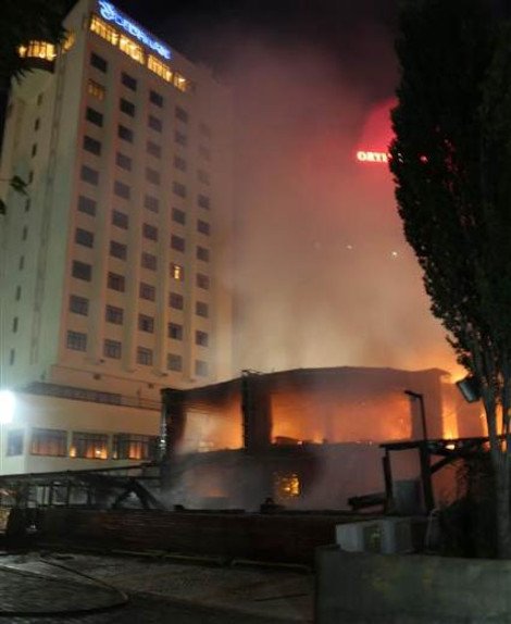 Χάος στην Τουρκία: 14 Κούρδοι νεκροί στις διαδηλώσεις κατά της επέλασης των τζιχαντιστών [εικόνες & βίντεο] | iefimerida.gr 1