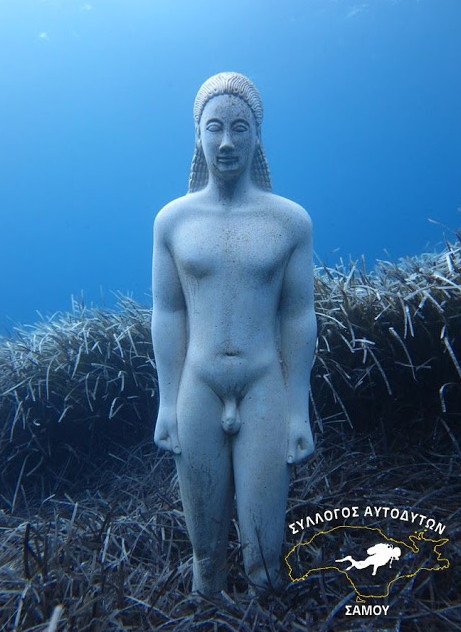 Τι γυρεύει ένας Κούρος σε ένα λιβάδι με φύκια στο βυθό της Σάμου - Μια υπέροχη βουτιά [εικόνες & βίντεο] | iefimerida.gr 4