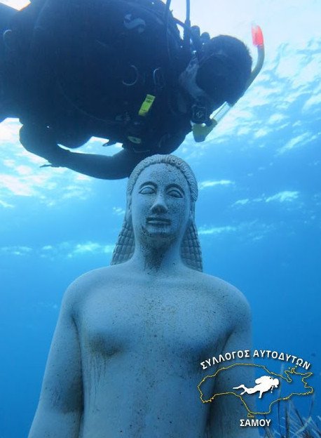 Τι γυρεύει ένας Κούρος σε ένα λιβάδι με φύκια στο βυθό της Σάμου - Μια υπέροχη βουτιά [εικόνες & βίντεο] | iefimerida.gr 7