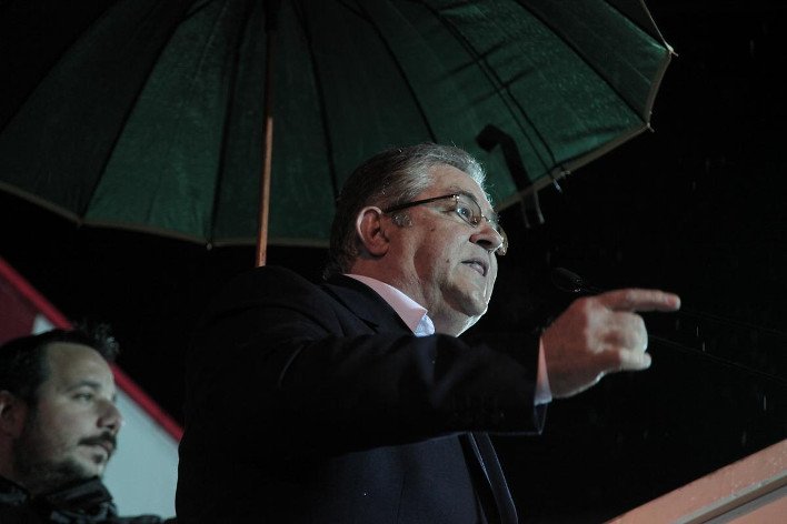 Συλλαλητήριο του ΚΚΕ στο Σύνταγμα υπό βροχή κόντρα στη συμφωνία του Eurogroup [εικόνες] | iefimerida.gr 3