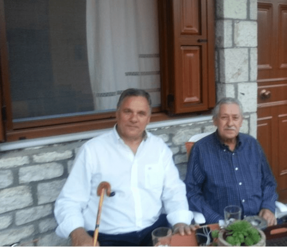 Tι είπαν σε τετ-α-τετ ο Φώτης Κουβέλης και ο βουλευτής της ΝΔ Ηλίας Βλαχογιάννης στα ορεινά της Πύλης Τρικάλων [εικόνα] | iefimerida.gr 0