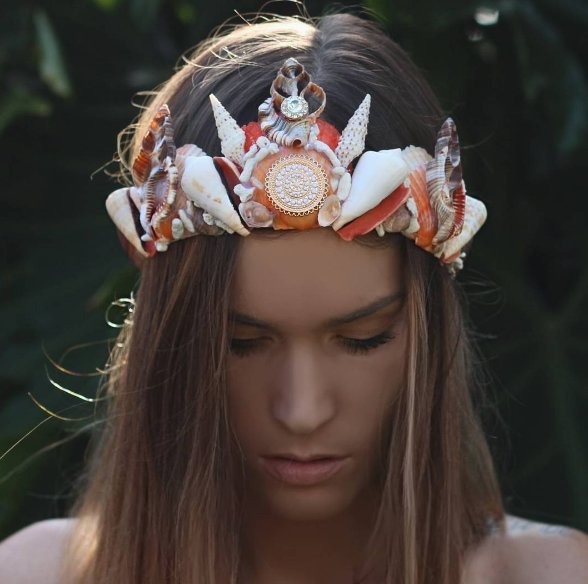 Φορέστε κοχύλια στα μαλλιά - Τα mermaid crowns είναι «ΤΟ» νέο αξεσουάρ [εικόνες] | iefimerida.gr 2