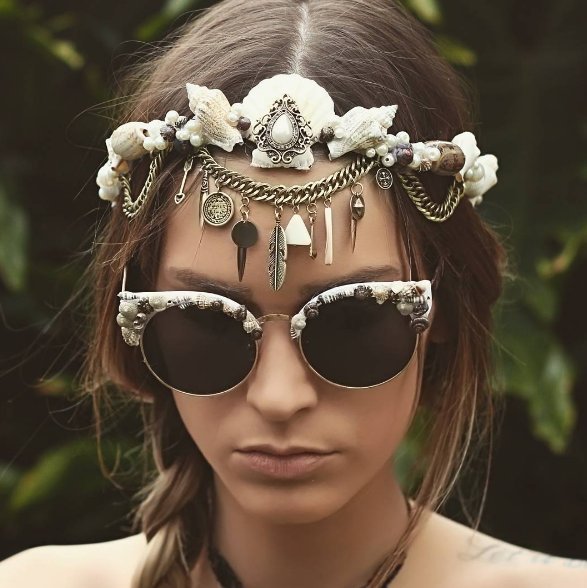 Φορέστε κοχύλια στα μαλλιά - Τα mermaid crowns είναι «ΤΟ» νέο αξεσουάρ [εικόνες] | iefimerida.gr 3