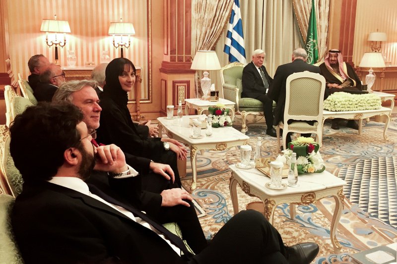 Η Κουντουρά φόρεσε μπούρκα -Στο Ριάντ για την προώθηση του τουρισμού [εικόνες] | iefimerida.gr 1