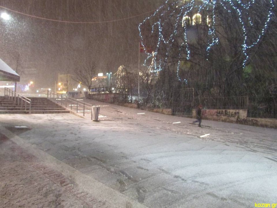 Στα λευκά Φλώρινα, Καστοριά, Κοζάνη και Πτολεμαΐδα  [εικόνες & βίντεο] | iefimerida.gr 9