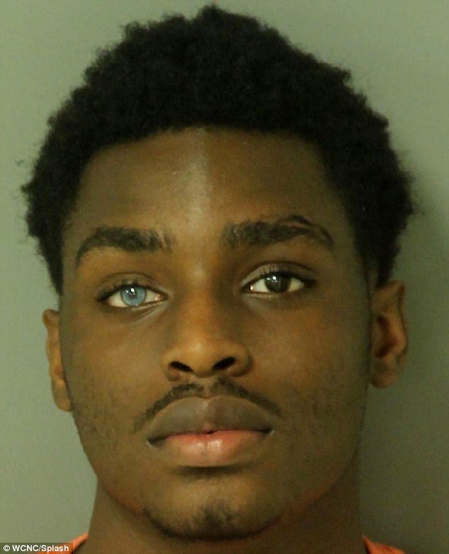 Η μόδα αγαπά τους σέξι κρατούμενους -Ο νέος εγκληματίας που κάνει καριέρα μοντέλου [εικόνες] | iefimerida.gr 0