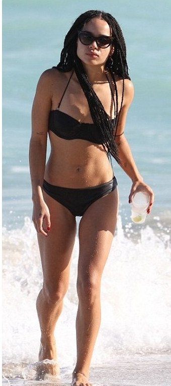 Η κόρη του Lenny Kravitz μεγάλωσε και κόβει την ανάσα [εικόνες] | iefimerida.gr 2